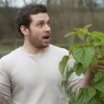 Puder dla niemowląt w ogrodzie Ten trik odstrasza szkodniki lepiej niż chemia