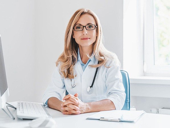 Dr Wioletta Kwaśniewska, specjalista kliniki dermatologicznej – ekspert od grzybicy paznokci